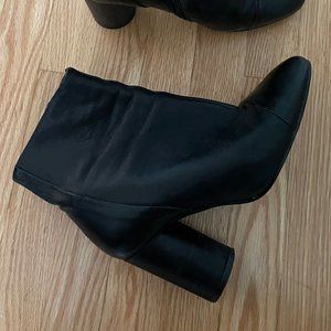 L'Intervalle Boots